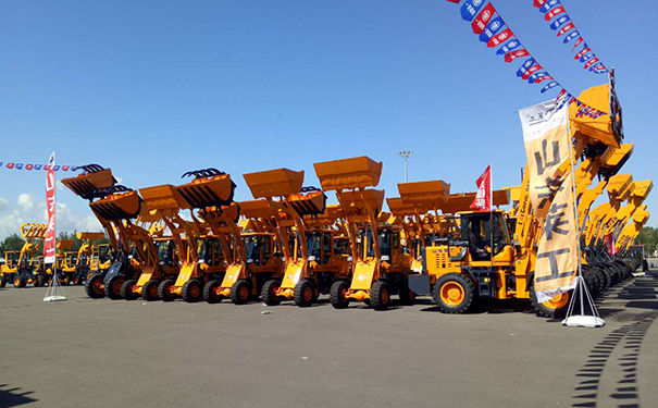 莱工.jpg 莱工.jpg